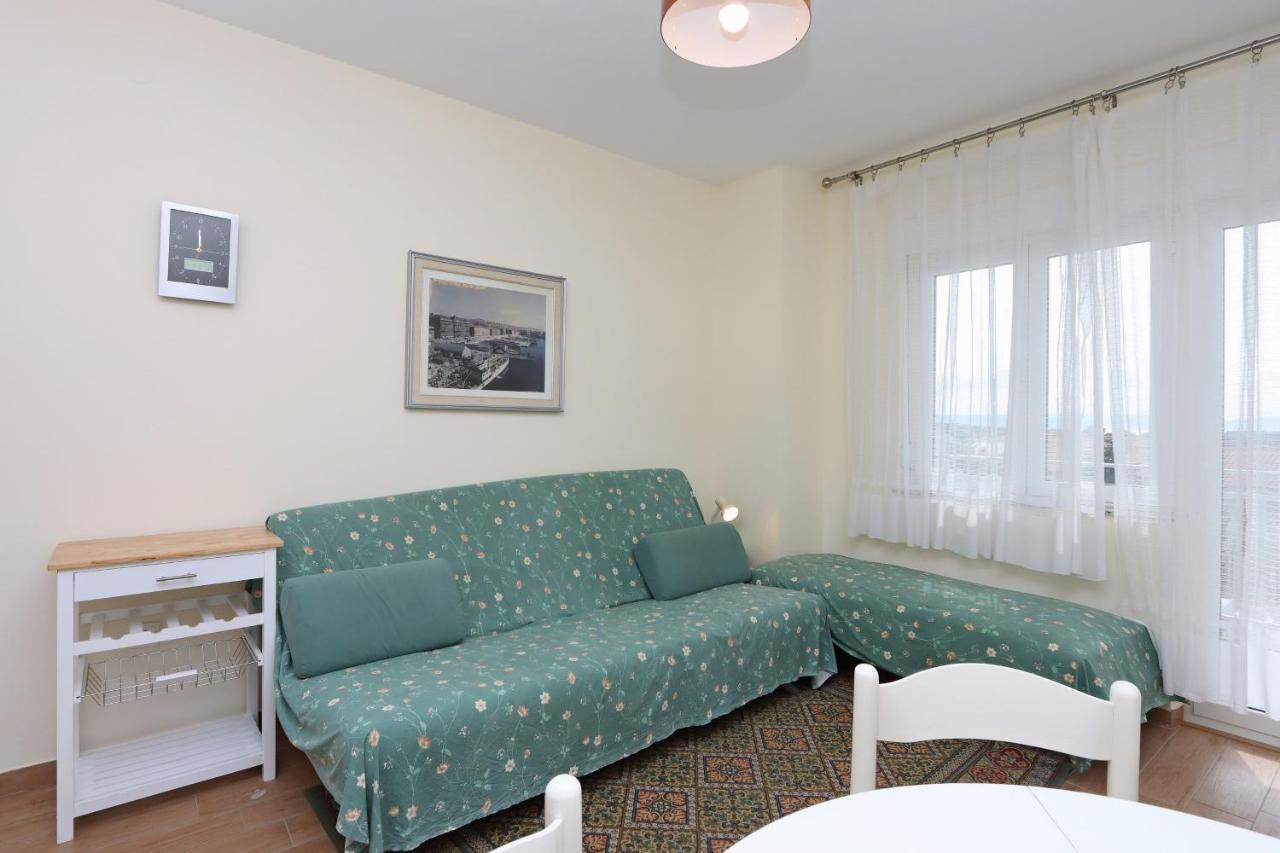 Apartments With A Parking Space Punat, Krk - 5410 Exterior photo