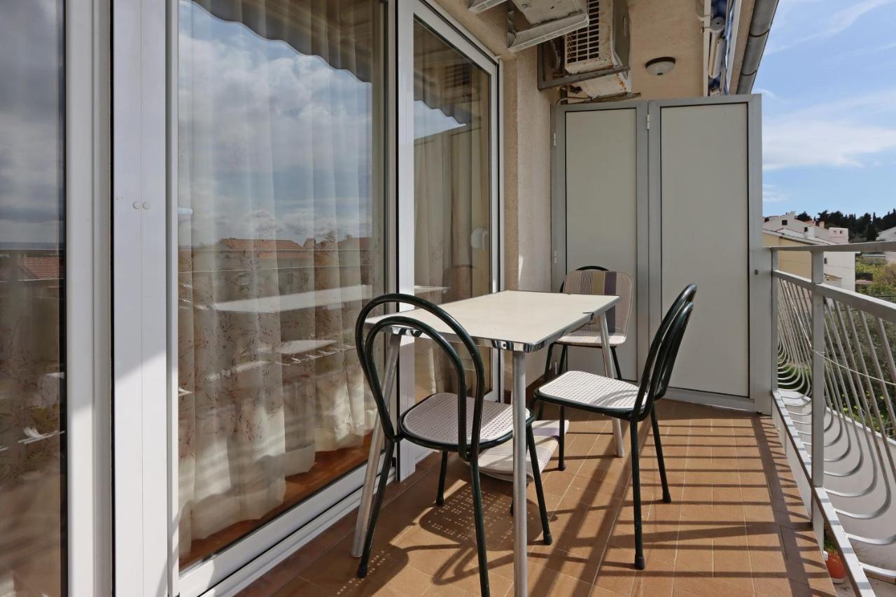 Apartments With A Parking Space Punat, Krk - 5410 Exterior photo